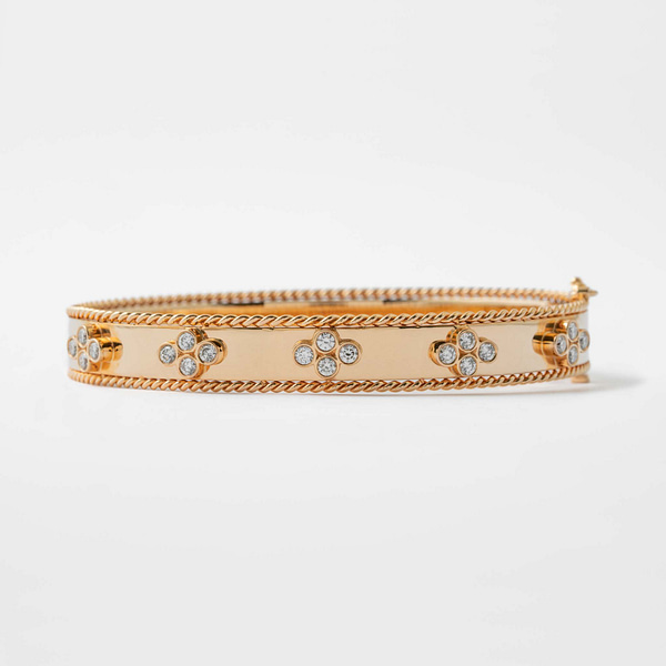 .72 Carat Total Weight Rope Style Edged Diamond Bangle (Rose Gold ...