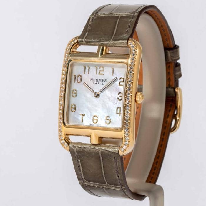 Hermès Cape Cod Watch Mother-of-Pearl Yellow Gold/Diamond 29mm x 