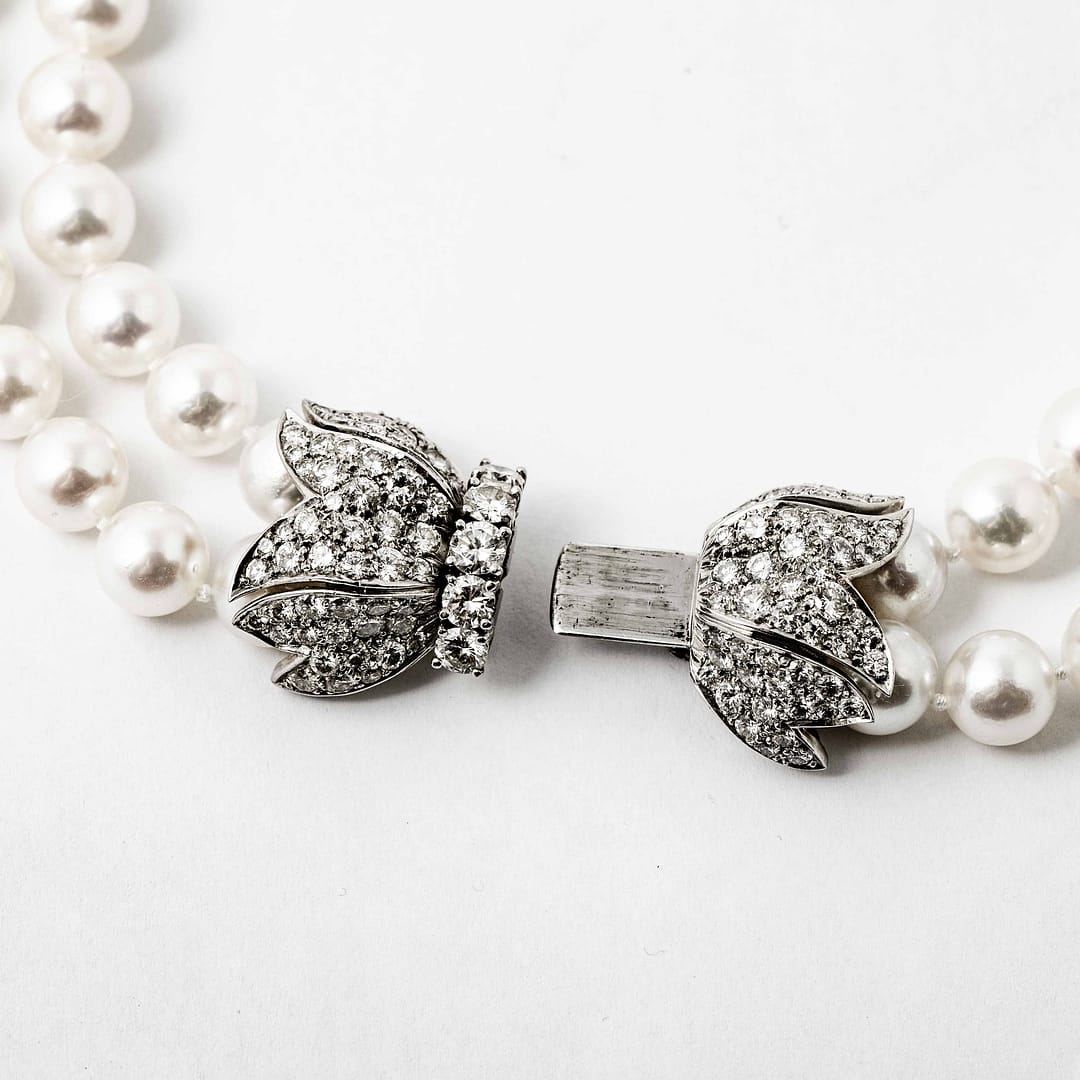 8.5-9mm South Sea Pearl & Diamond Bow Clasp Necklace (Platinum