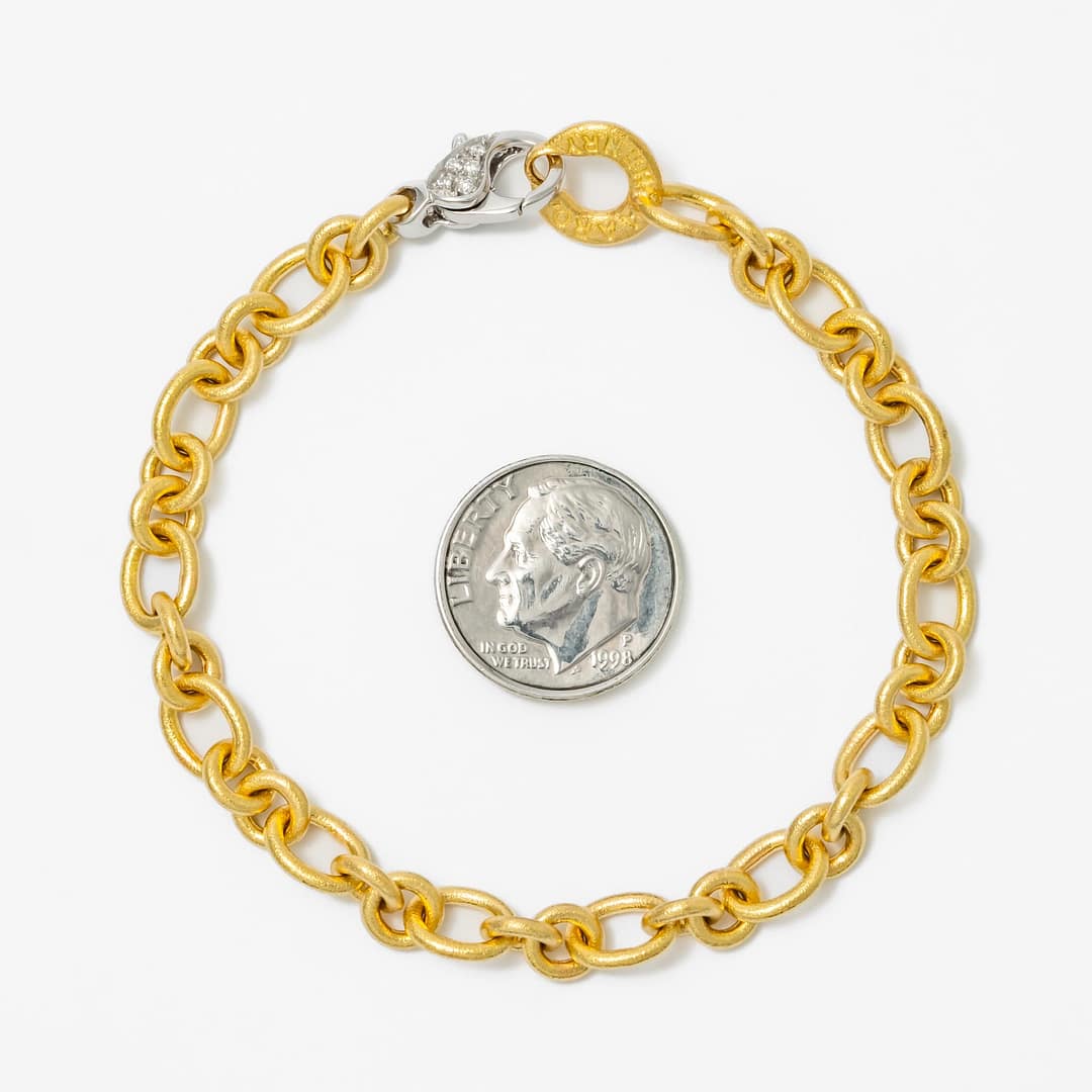18 Karat Aspen Finish Small Link Bracelet (Yellow Gold) — Shreve