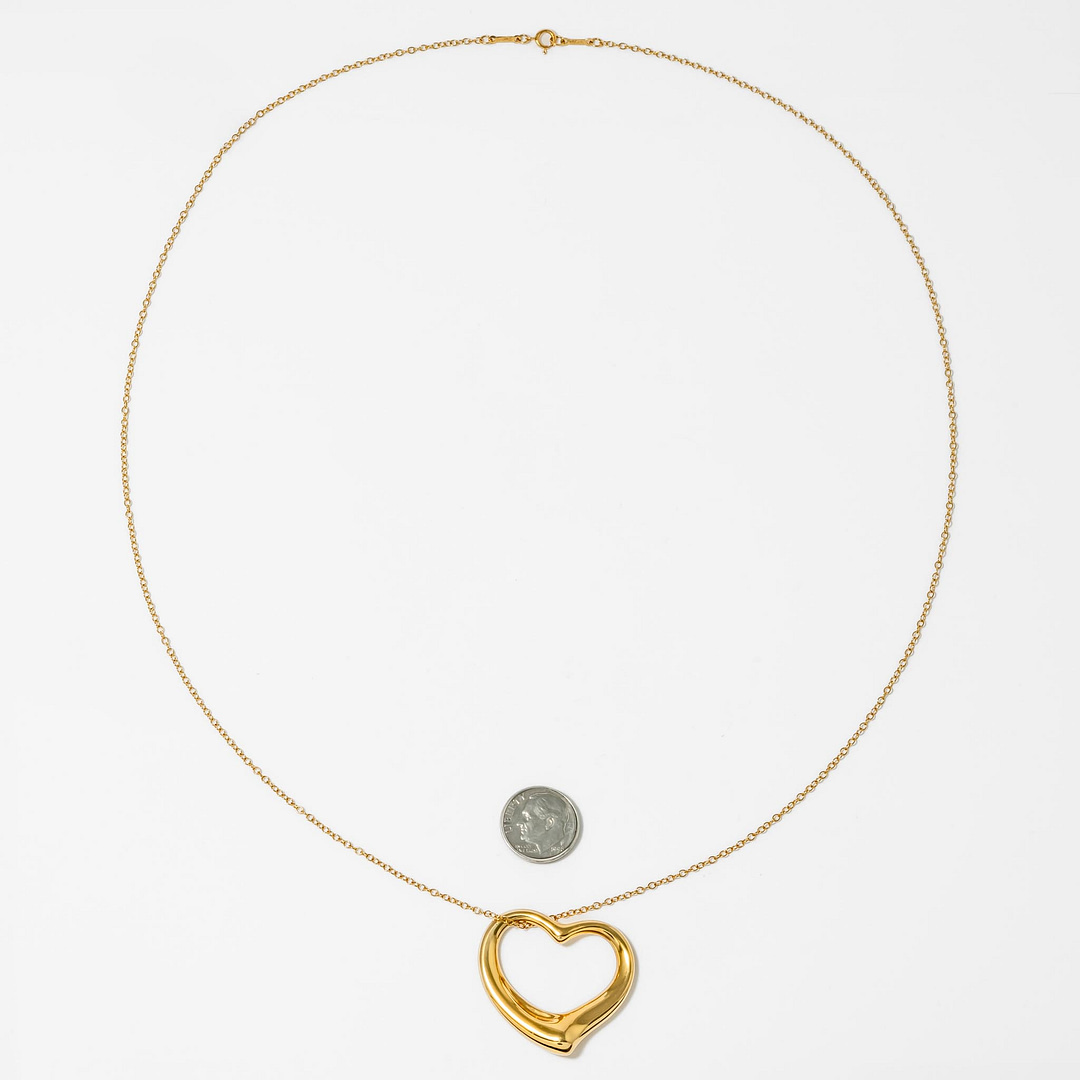 Tiffany & Co Vintage 18 Karat Open Heart Pendant (Yellow Gold