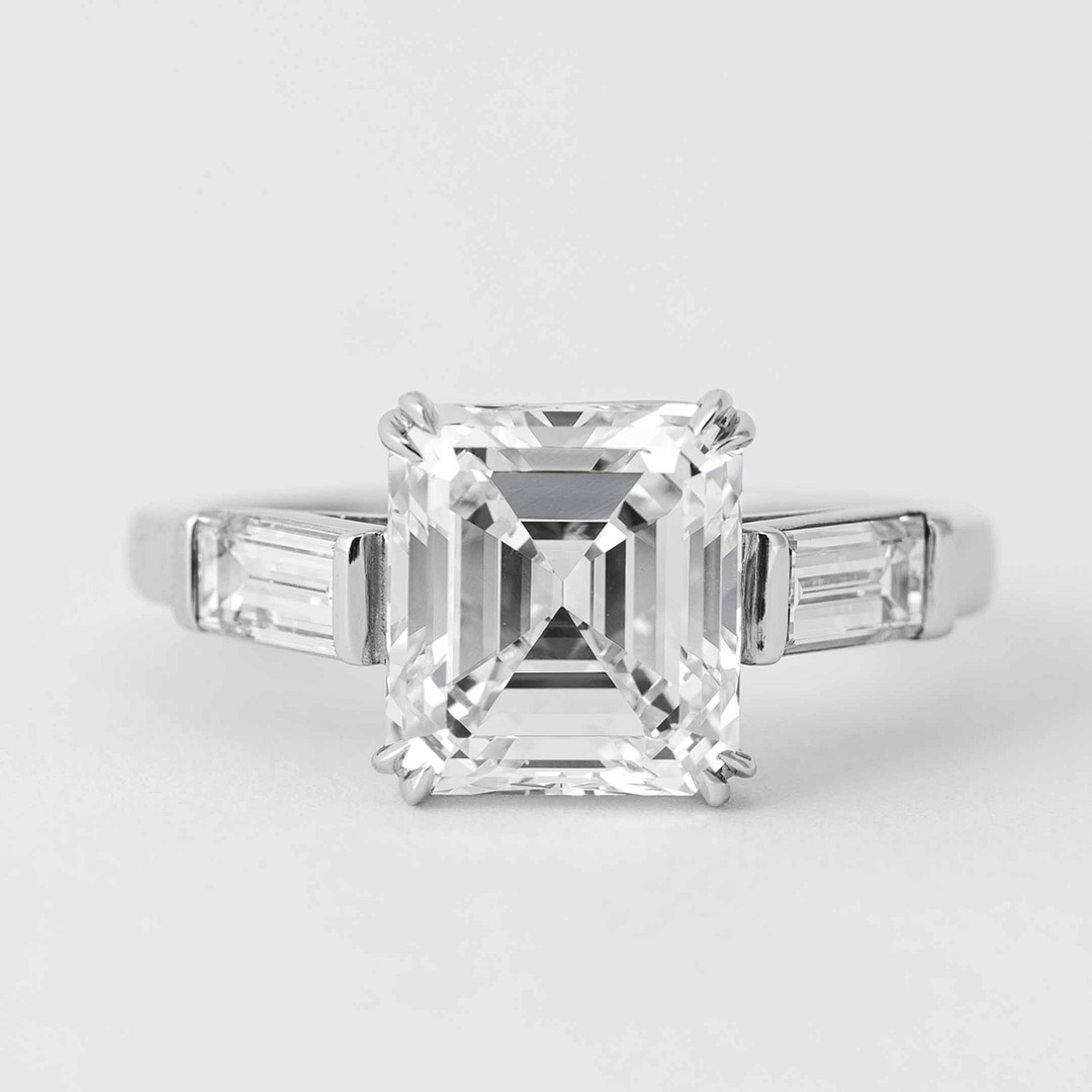 Carat Emerald Cut F VS1 Diamond Three Stone Platinum Ring