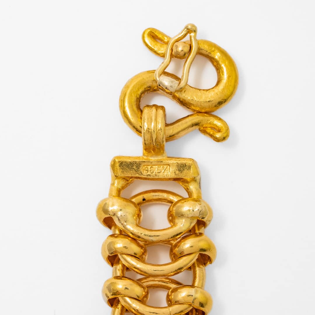 22 Karat Thai Yellow Gold Link Bracelet with 