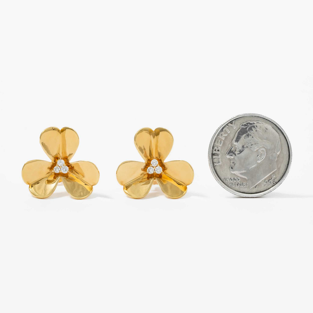 0.10 Total Carat Weight Diamond Flower Stud Earrings (Yellow