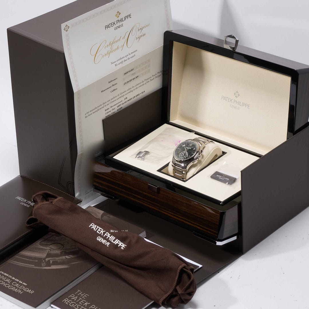 PATEK PHILIPPE 冊子セット Patek Philippe 5905/1A-001 Annual Calendar Flyback Chronograph
