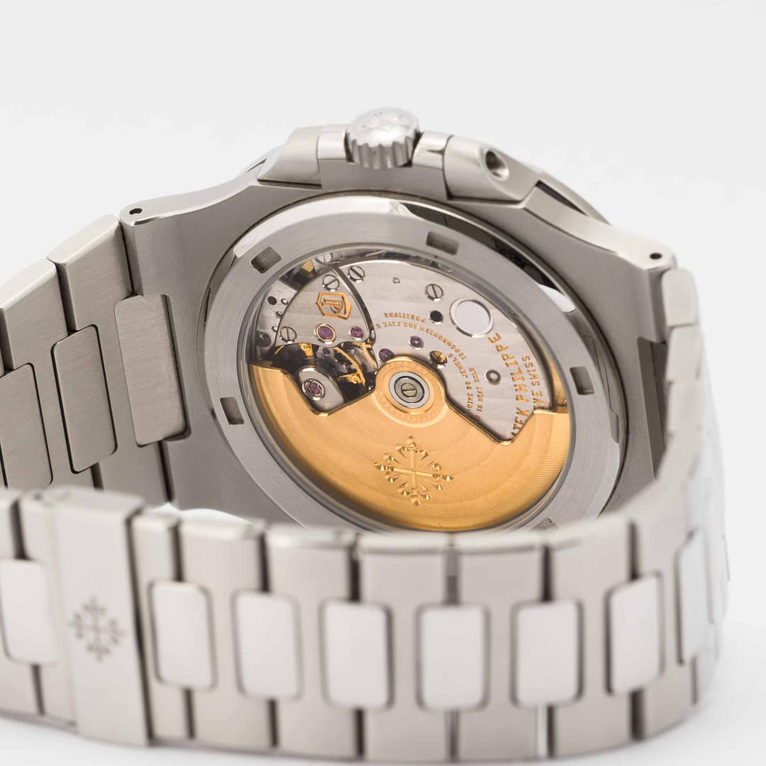 ポコ左側 Patek Philippe 5711/1A-011 White Dial Nautilus Stainless Steel