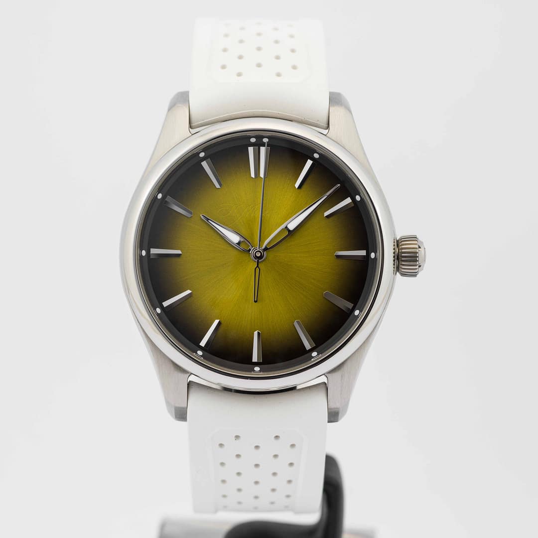 H. Moser & Cie. Pioneer Centre Seconds 