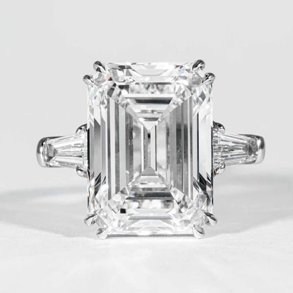 carat E IF Emerald Cut Diamond 3-Stone Platinum Ring (GIA