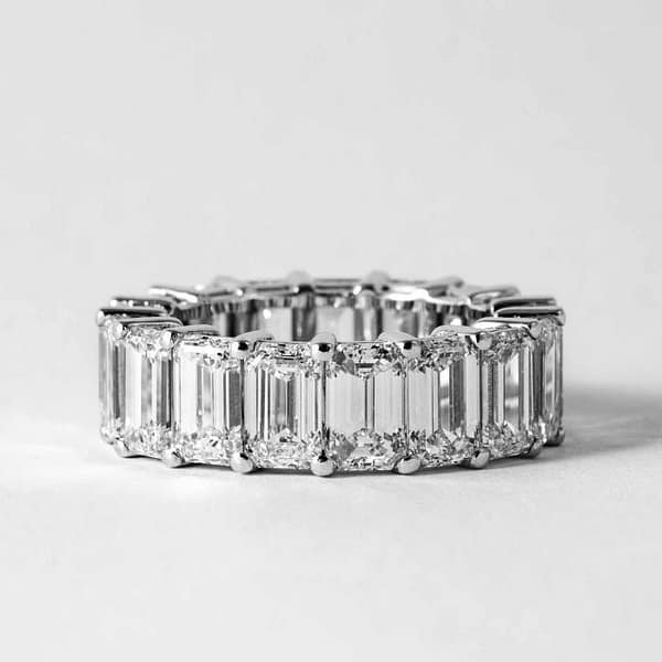 carat D-F VVS-VS Emerald Cut Diamond Eternity Band (GIA
