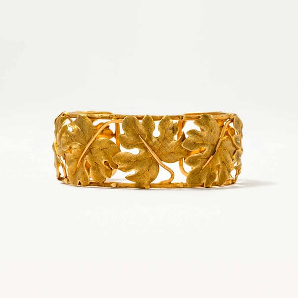Buccellati 18 Karat 26mm Leaf Motif Cuff Bracelet (Yellow Gold