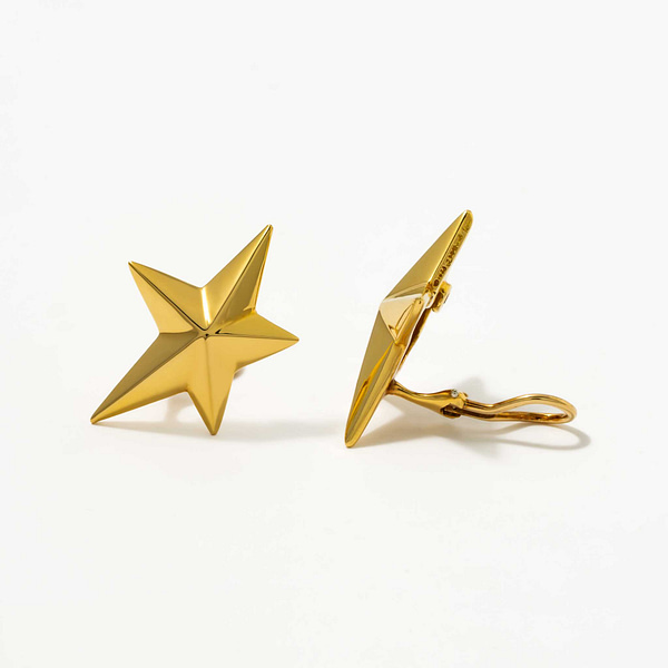 18 Karat 1983 Cummings Star Clip Back Earrings (Yellow Gold