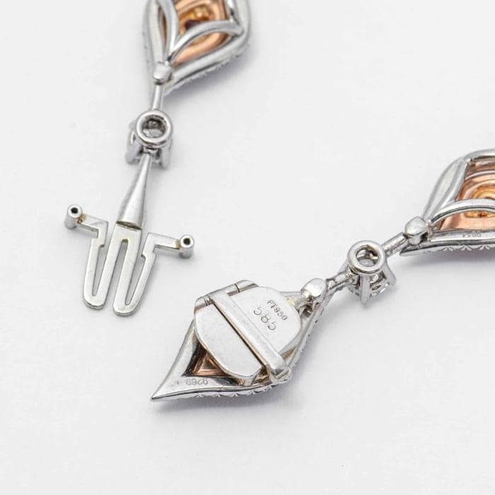 5.80 carat Argyle Fancy Intense Pink Diamond Necklace (Platinum