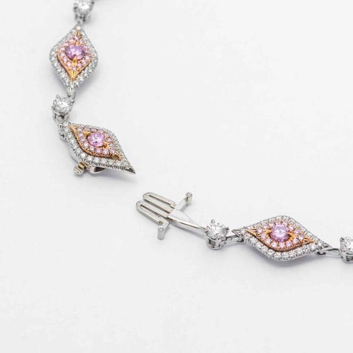 Collana premium rich cream New ④ Gucci Unveils a New Lexicon of Italian Luxury - JCK