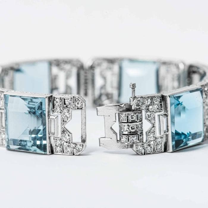 an-important-art-deco-80-carat-aquamarine-diamond-bracelet-vintage-50000-100000-cut-emerald-jewelry-bracelets-semi-precious-shreve-crump-low-635.jpg
