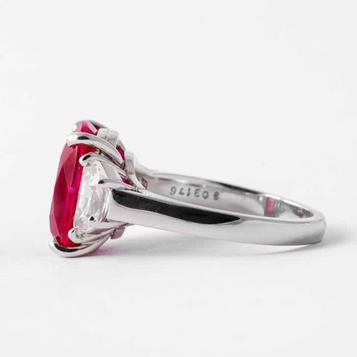Platinum brothers jewelry store