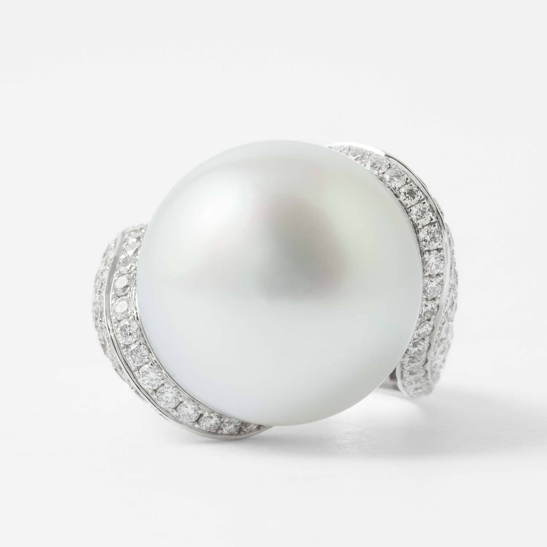 17.5MM South Sea Pearl Ring with 3.24 Carat Diamond Setting — Shreve ...