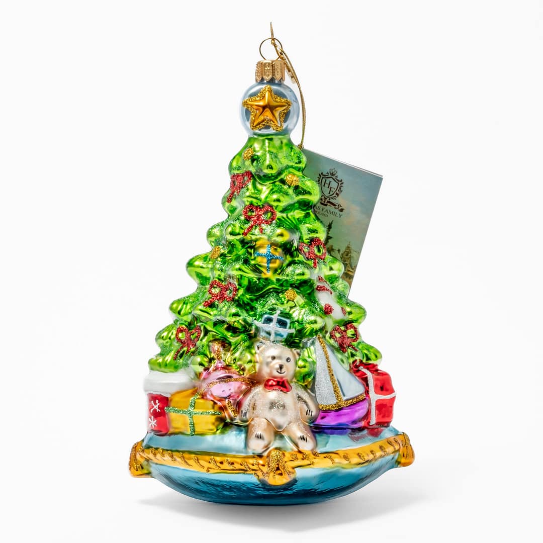 Christmas Tree on Pillow Ornament — Shreve, Crump & Low