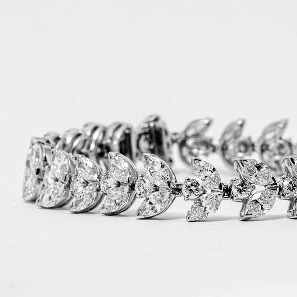 MARQUISE AND ROUND 3-STATION DIAMOND BRACELET – petitegjewelers