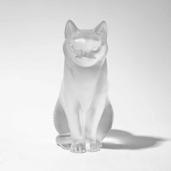 LALIQUE GLASS SCULPTURE, Chat Assis sitting cat.