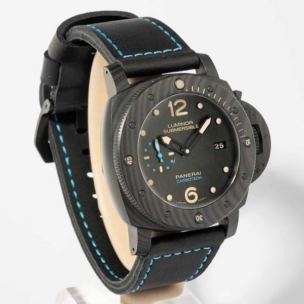 pre owned panerai submersible