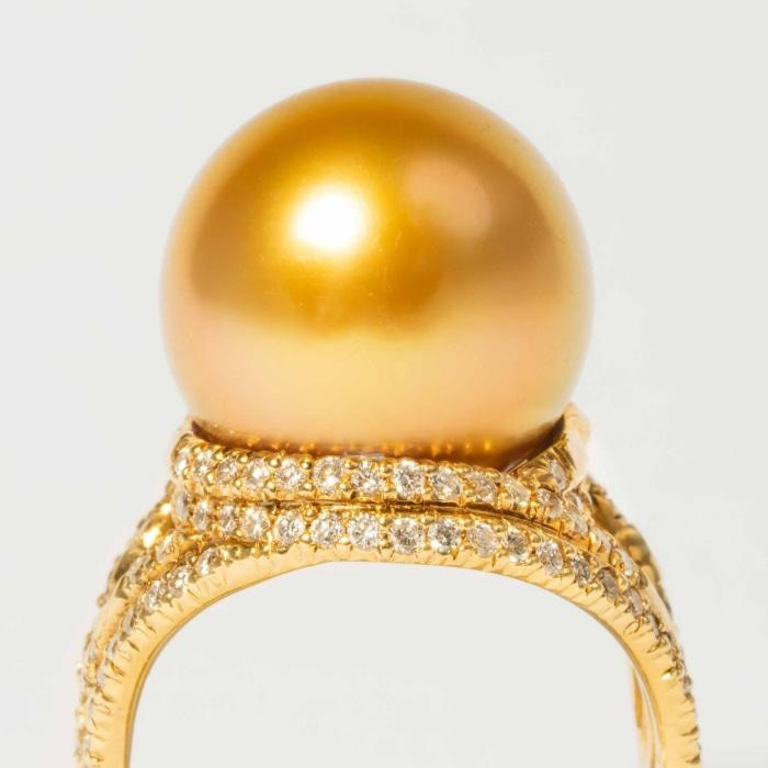 Mikimoto Pearl Ring in Yellow Gold with Accent Diamond