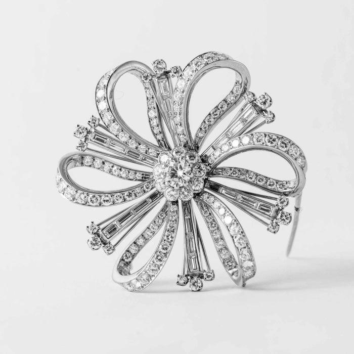 Fine Vintage Jewelry Platinum Diamond Filigree Brooch Pin