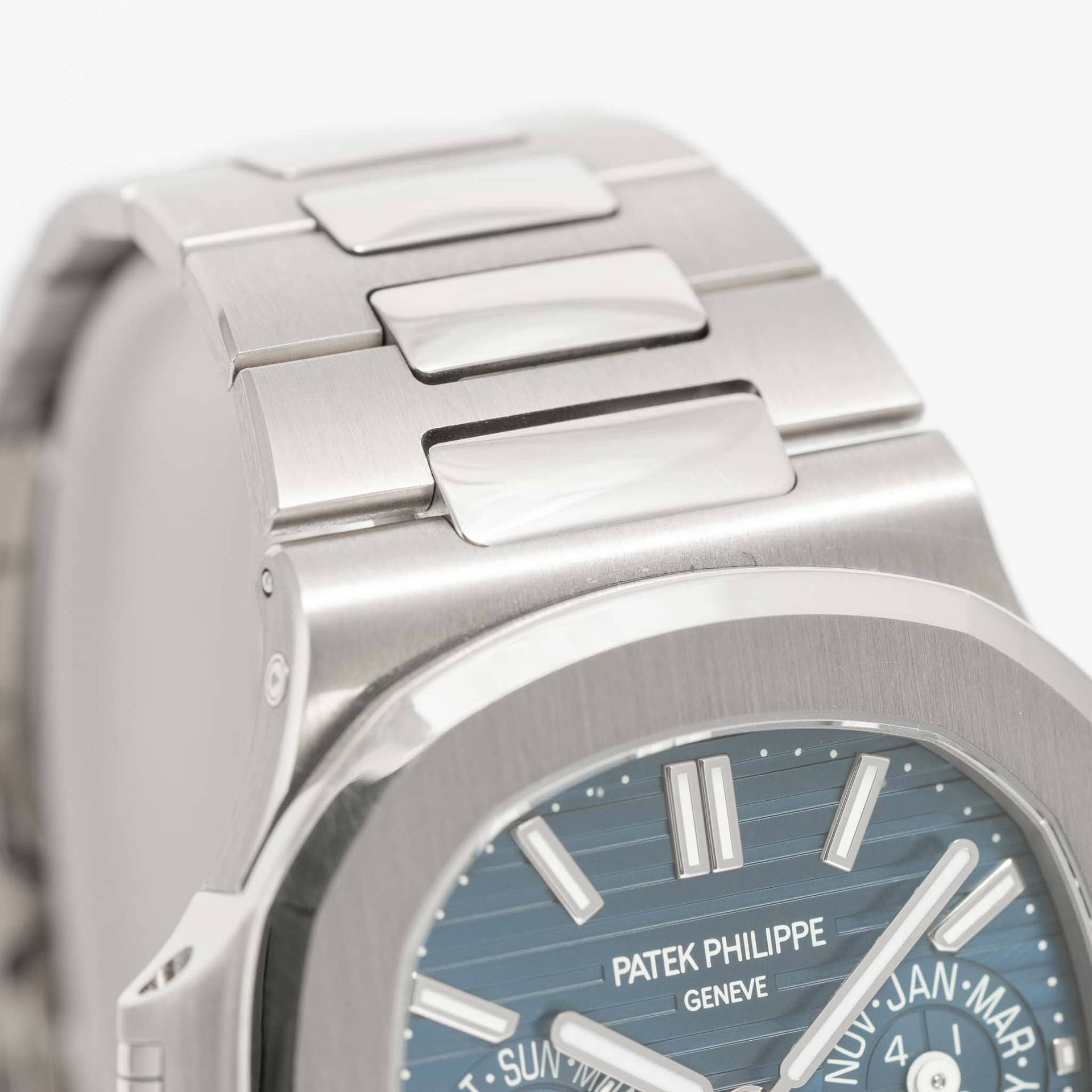 FACTORY SEALED PATEK PHILIPPE WHITE GOLD NAUTILUS WITH PERPETUAL CALENDAR  REF. 5740/1G WITH BOX AND PAPERS - Collectability