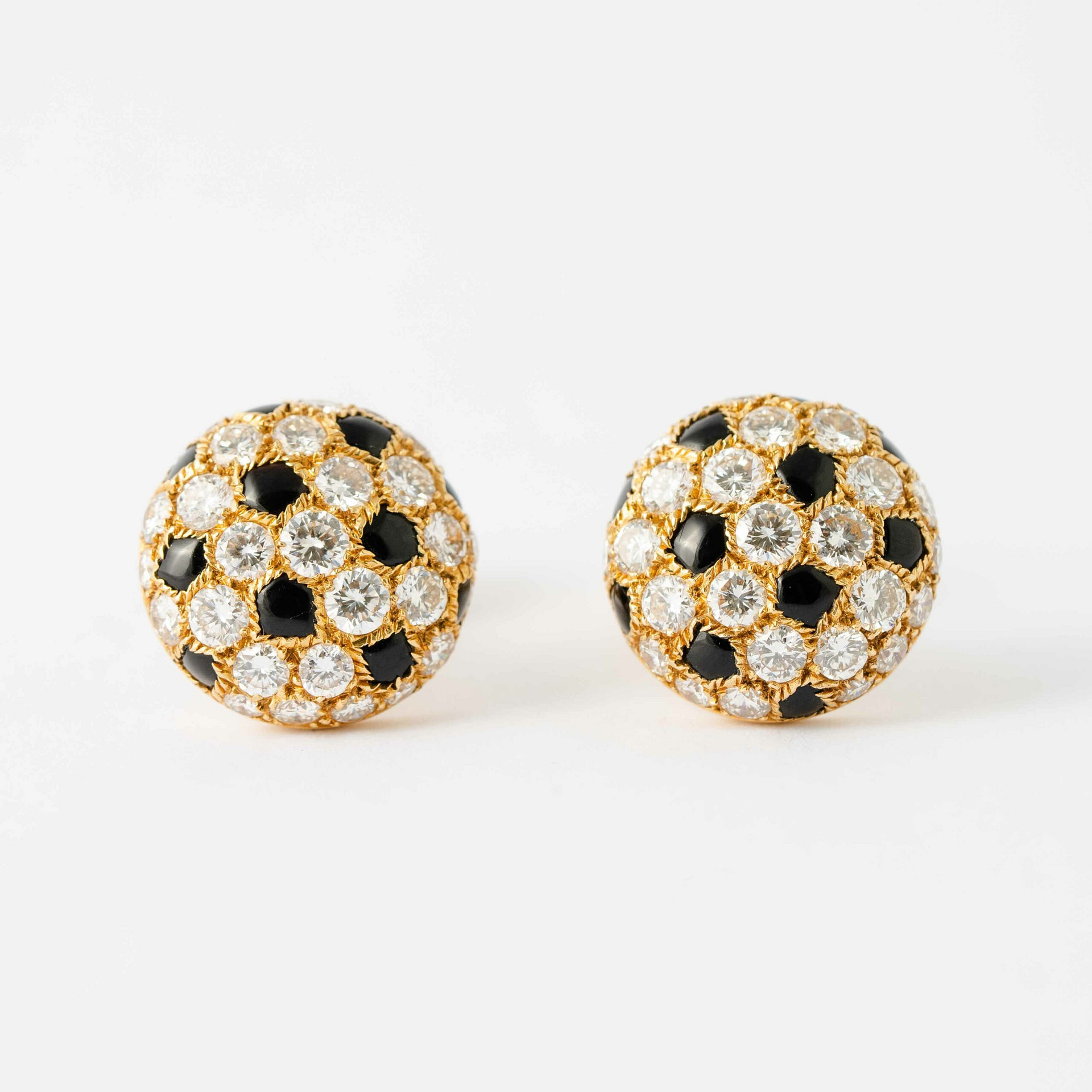 Ever Blossom Earrings, Yellow Gold, Onyx & Diamonds - Jewelry - Categories