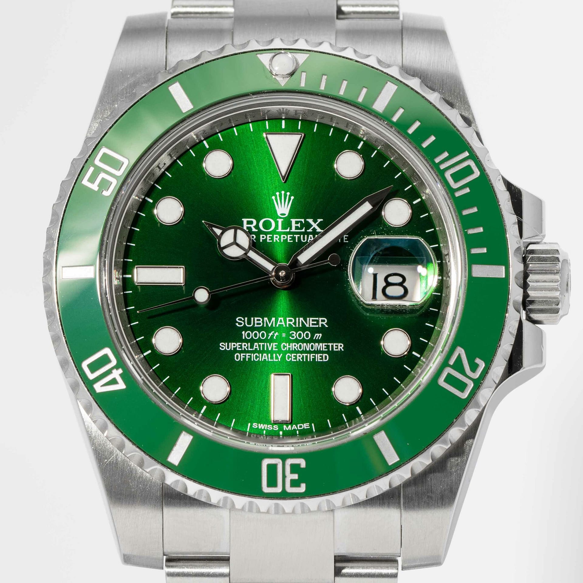 Original Rolex Submariner Date 116610LV Hulk Green Ceramic Bezel